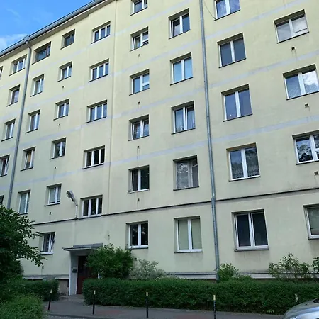Leo Apartament *